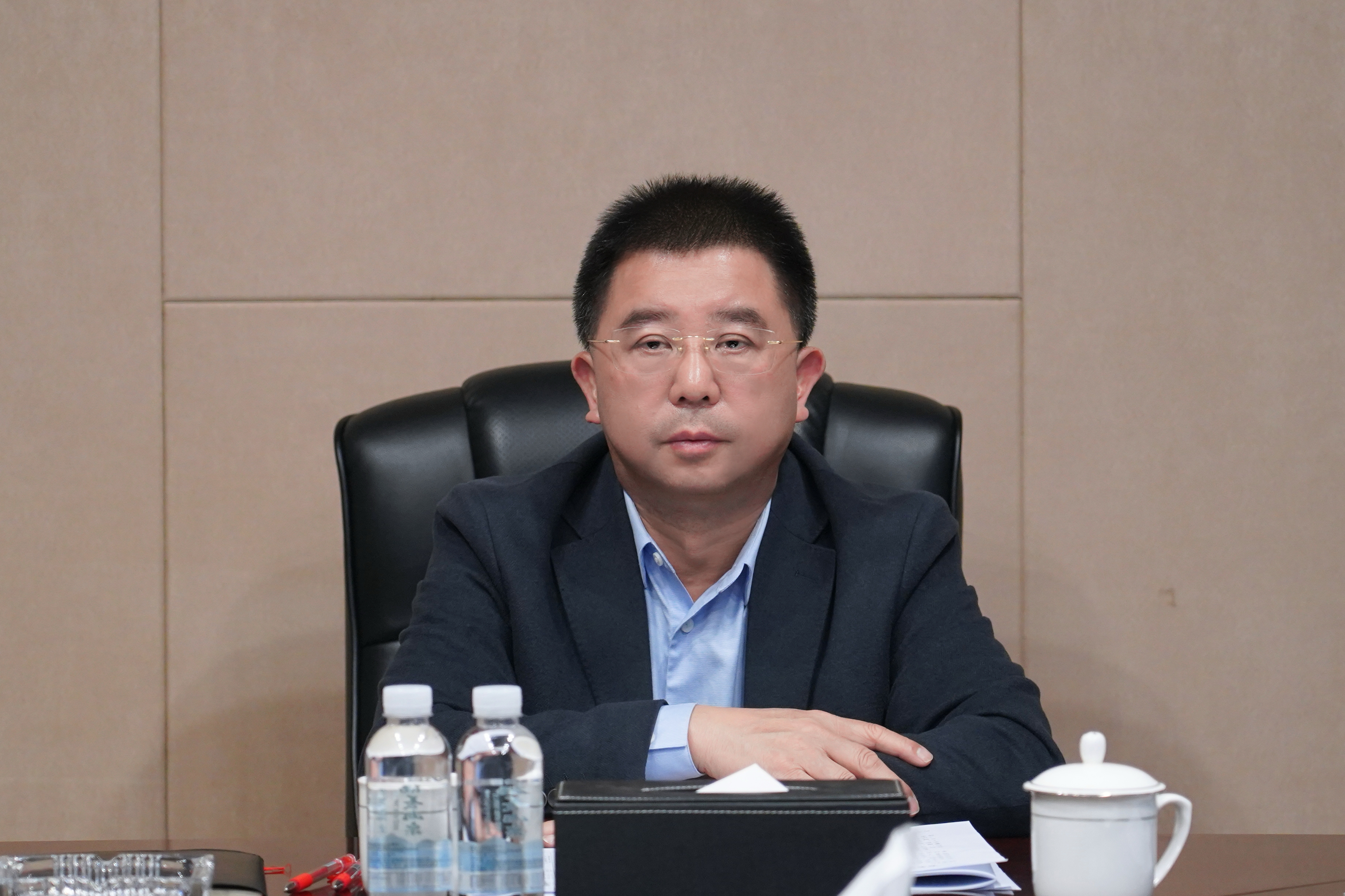 湖南發展召開2026年一季度安全研判會議